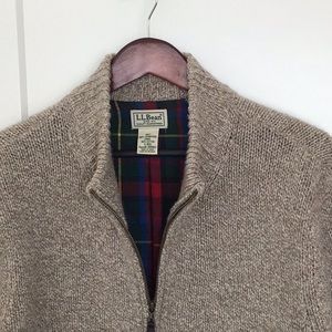 L.L. Bean 100% Lambs wool zip sweater-tan brown flannel lining Mens S.